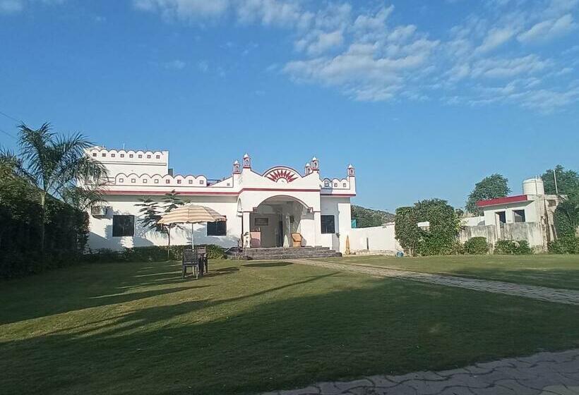 Hotel Heaven Hill Pushkar