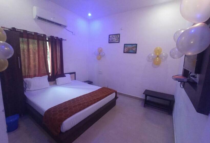 Hotel Heaven Hill Pushkar