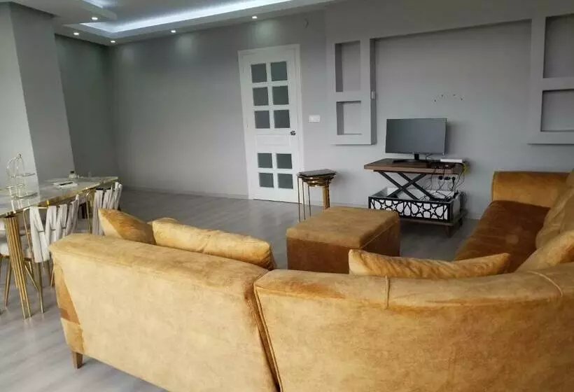 پانسیون 11 Luxurious In The Nature 11