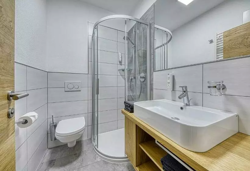 ベッドアンドブレックファースト Auhof