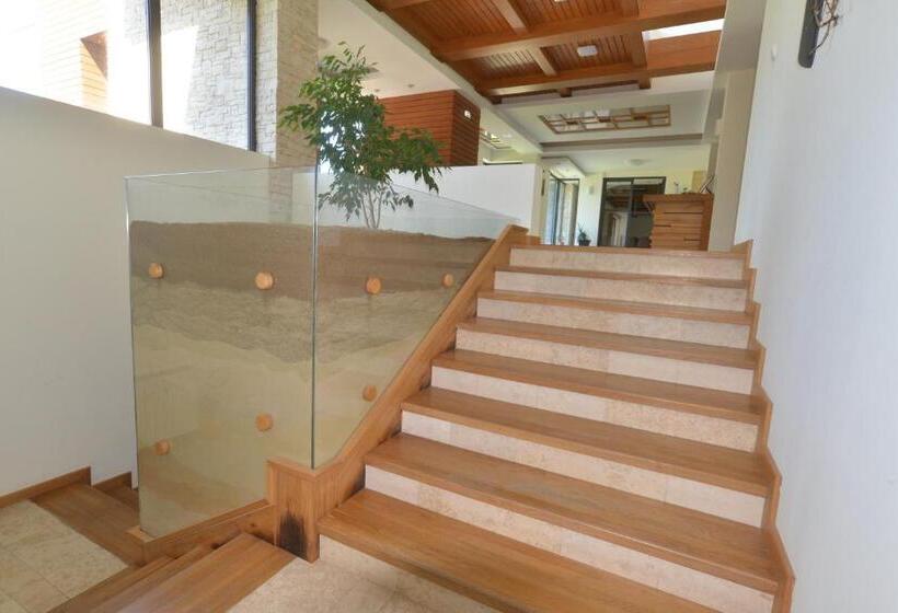 هتل Villa Luxury Rooms   Wine Resort