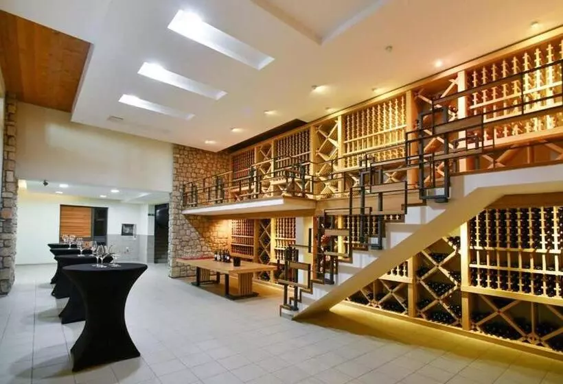 هتل Villa Luxury Rooms   Wine Resort