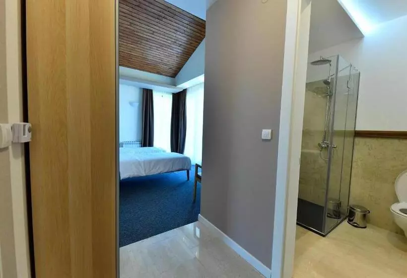 هتل Villa Luxury Rooms   Wine Resort