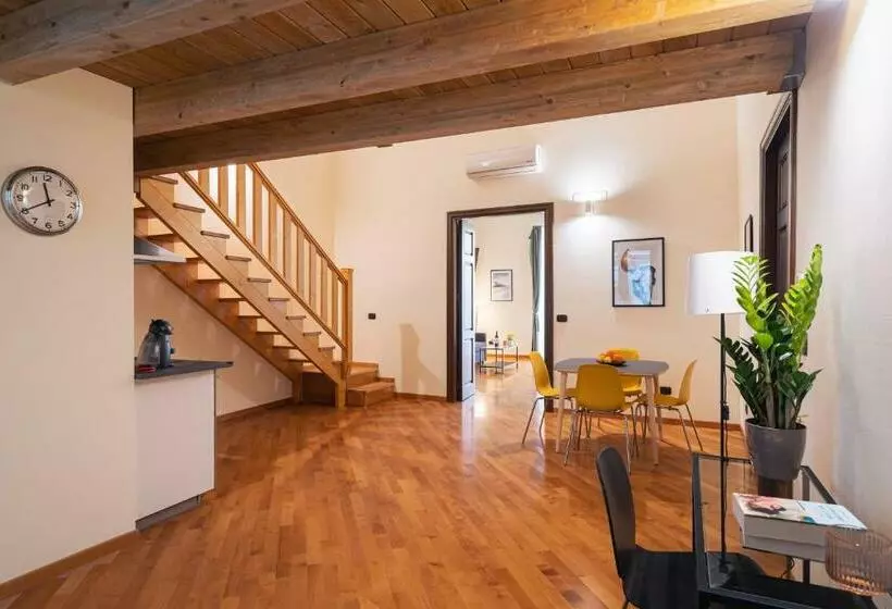 Opensicily Homes   Next To Quattro Canti