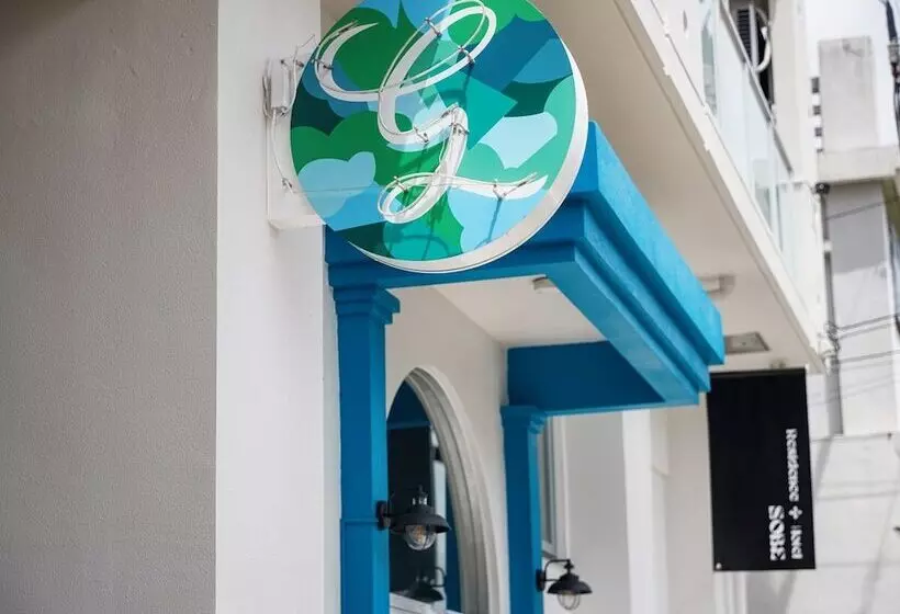 هتل Glory Island Okinawa Sobe