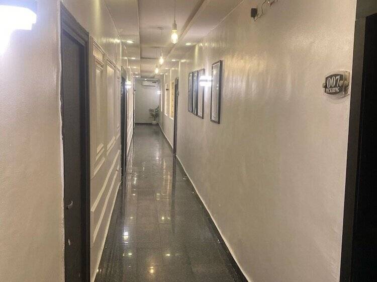 هتل Ontario Suites