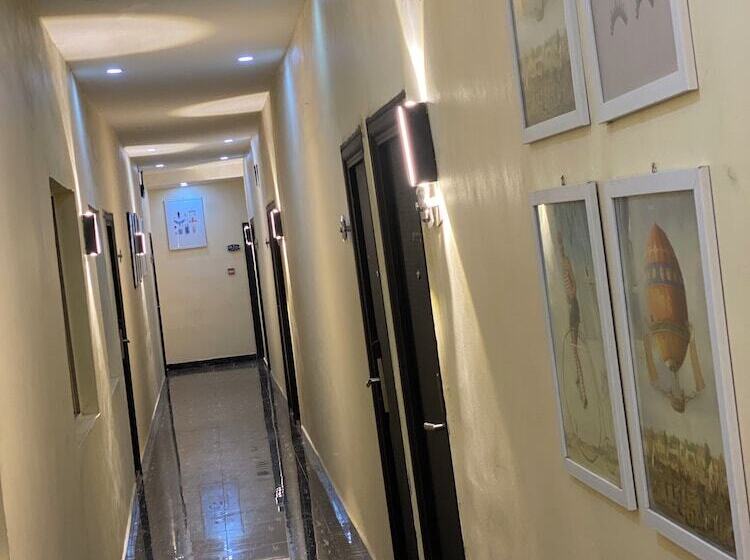 هتل Ontario Suites