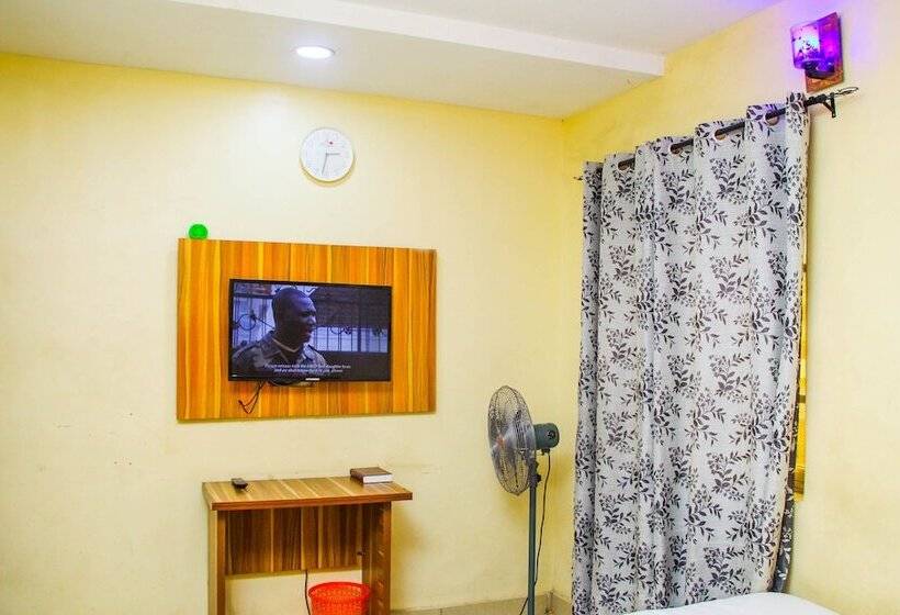 هتل Ontario Suites