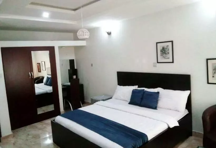 هتل Philban Suites 1