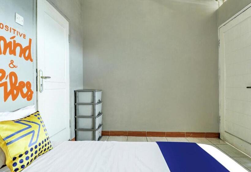 Hotell Spot On 91135 Hanami Syariah