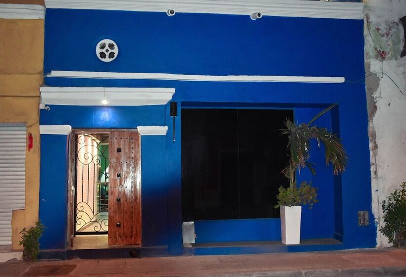 ペンション Hostal Seven Nights Cartagena