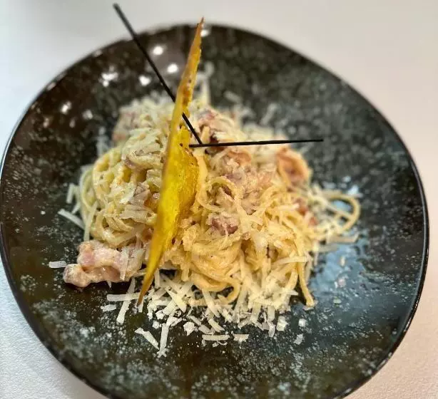 Majatalo Melin Residence