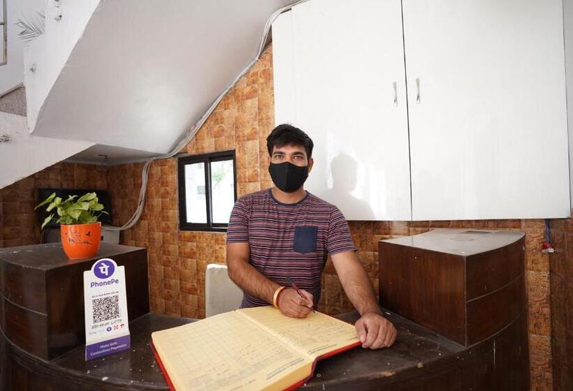 هتل Star Guest House By Wb Inn