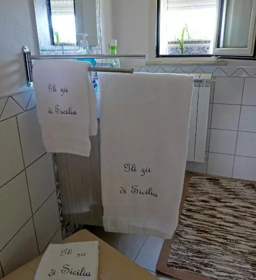 تختخواب و صبحانه Gli Zii Di Sicilia
