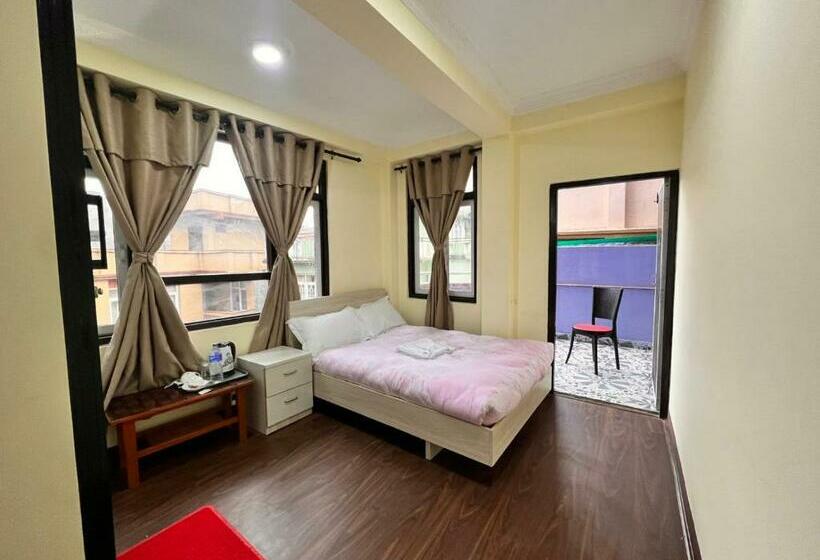 تختخواب و صبحانه Lasa Kusa Homestay