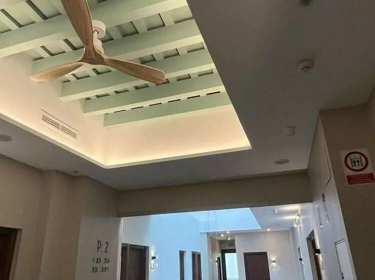 هتل Soho Boutique Columela