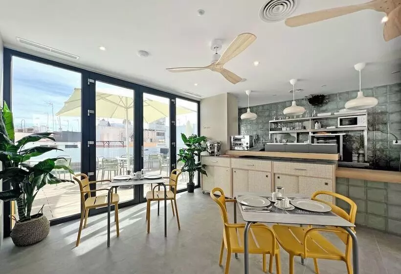 هتل Soho Boutique Columela