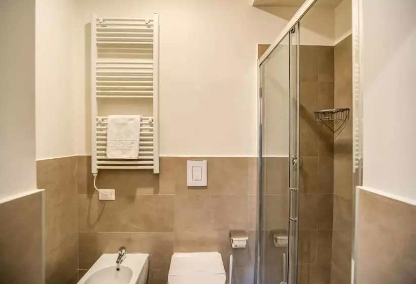 پانسیون Capranica Private Suites Guest House O Affittacamere