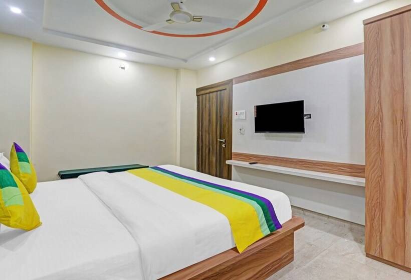 Itsy Hotels Royal Galaxy