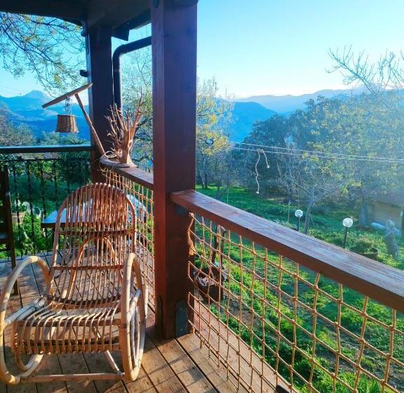 ペンション Room In Casa Castiglia A Woodhouse With Beautiful View Close Madonie Park