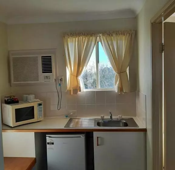 Country Rose Motel Warwick