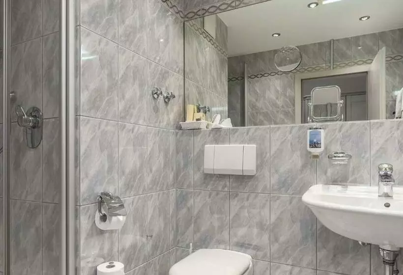 בית מלון כפרי Am Schlosspark