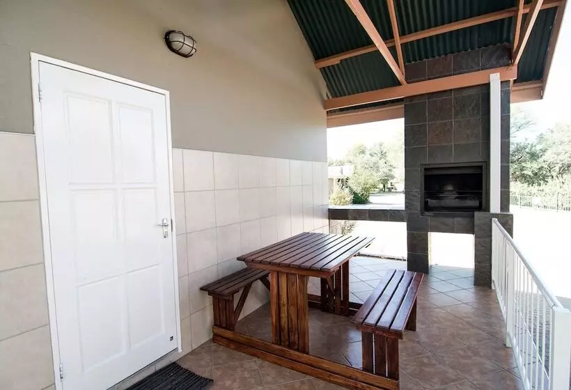 هتل Arebbusch Travel Lodge