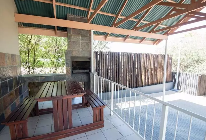 هتل Arebbusch Travel Lodge