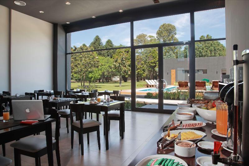 فندق Dazzler By Wyndham Campana