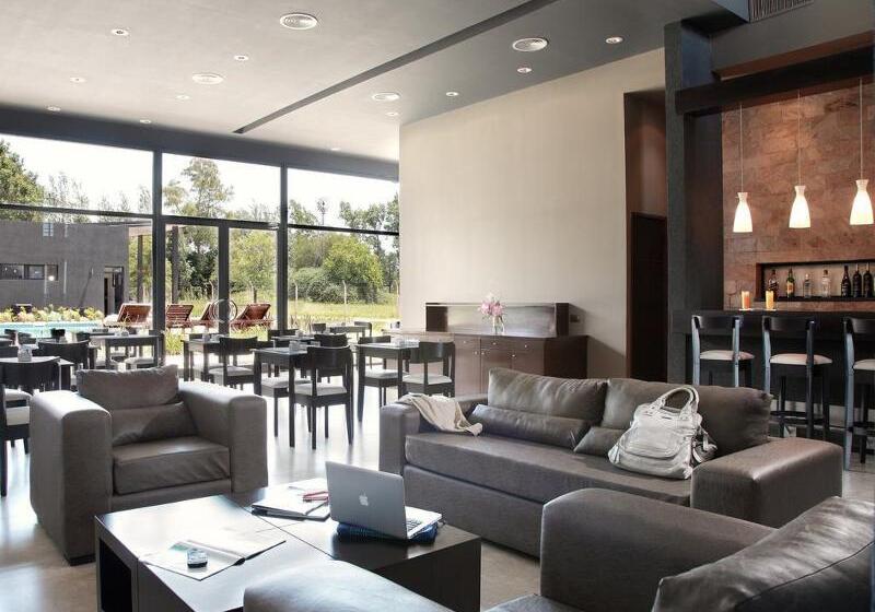 فندق Dazzler By Wyndham Campana