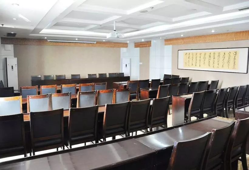 هتل Luoyang Yijun