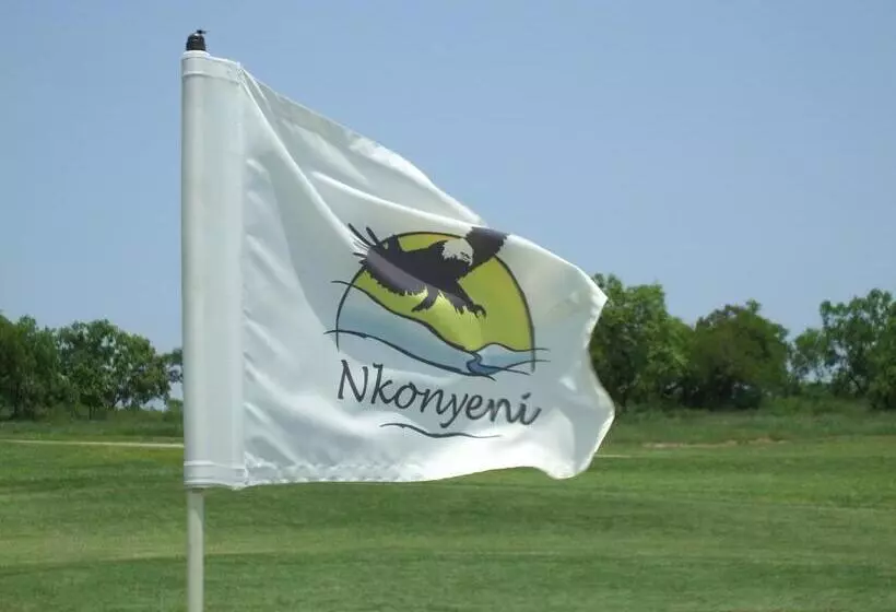 هتل Nkonyeni Lodge & Golf Estate