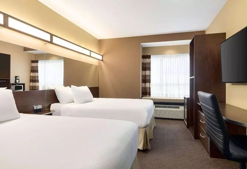 Microtel Inn & Suites By Wyndham Estevan