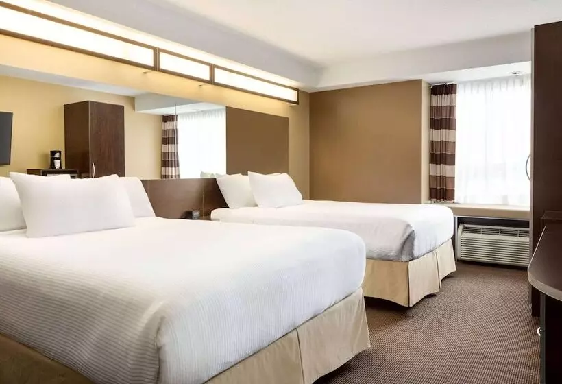 Microtel Inn & Suites By Wyndham Estevan