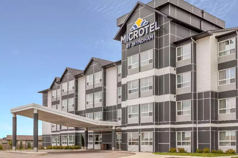 Microtel Inn & Suites By Wyndham Estevan