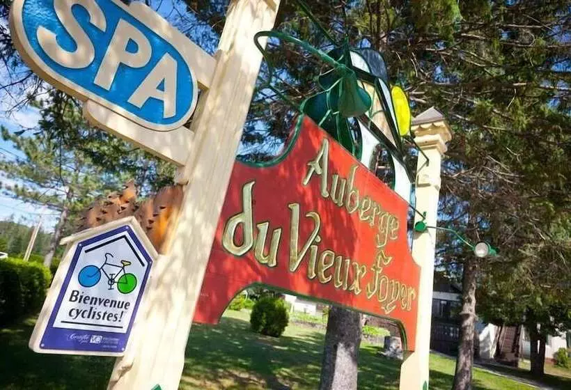 渡假胜地  Auberge Du Vieux Foyer