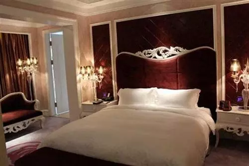 בית מלון כפרי Zhongzhou International