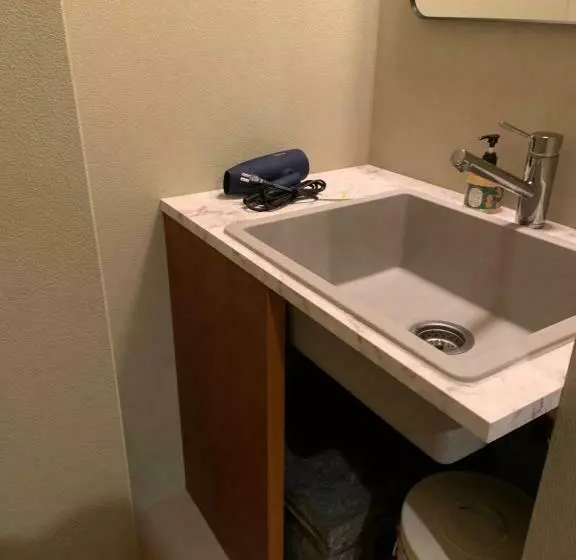 ユースホステル 海に恋する泊まれる喫茶店 ポパイ