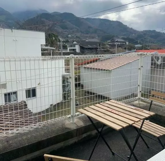 ユースホステル 海に恋する泊まれる喫茶店 ポパイ