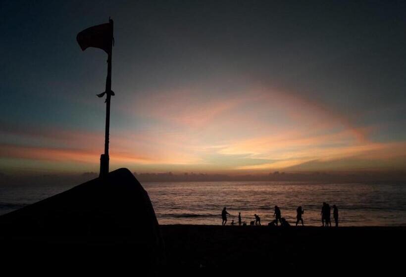 צימר Kerala Cottage Marari Beach House