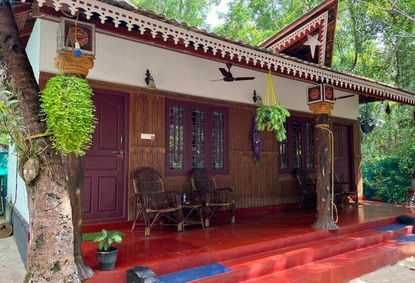 צימר Kerala Cottage Marari Beach House