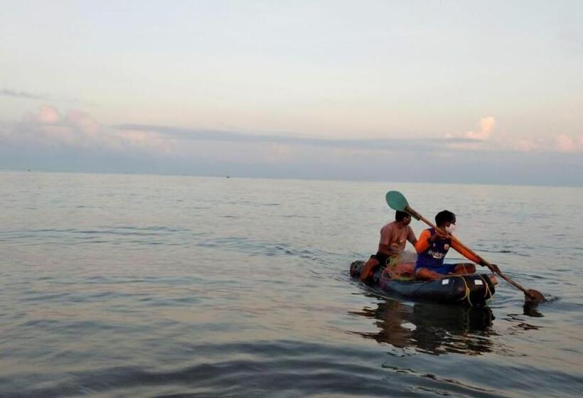 צימר Kerala Cottage Marari Beach House