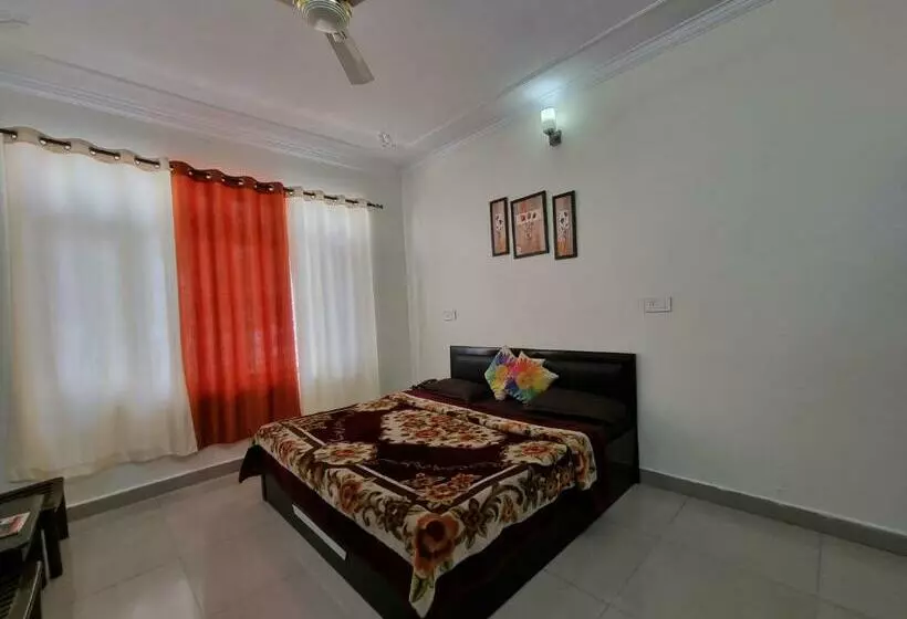 Hotelli Avi In Dalhousie Banikhet