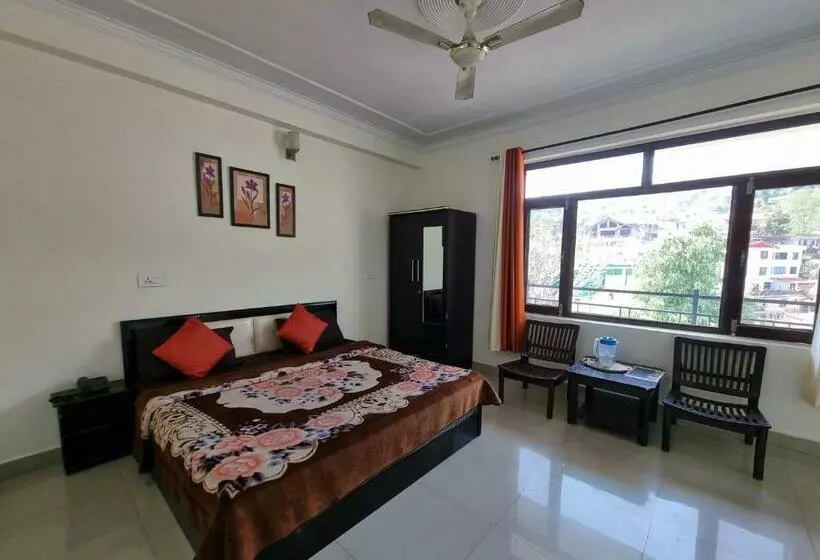 Hotelli Avi In Dalhousie Banikhet