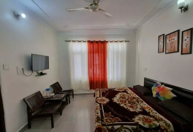 Hotelli Avi In Dalhousie Banikhet