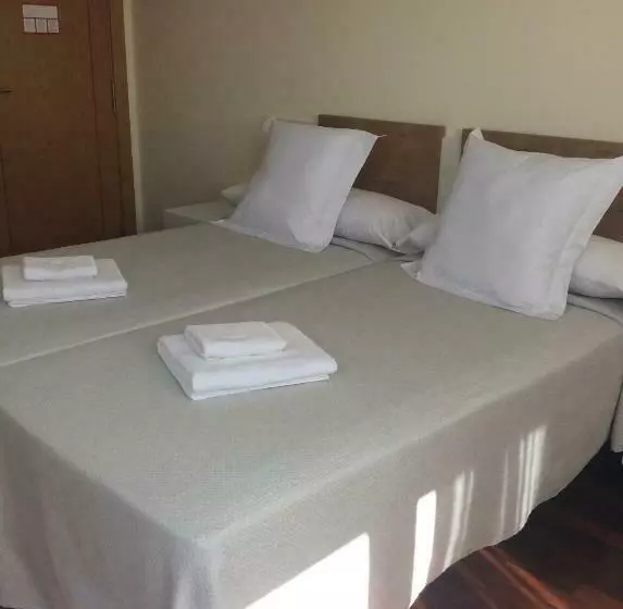 هتل Posada H.el Alba