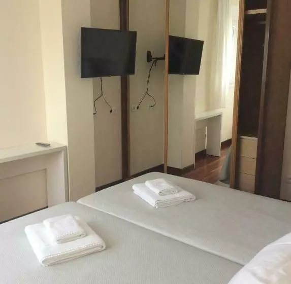 هتل Posada H.el Alba