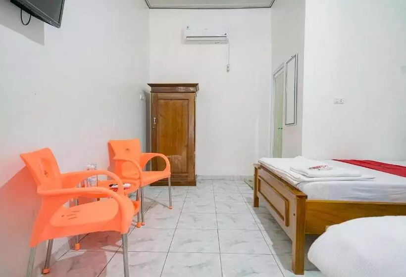 Hotelli Reddoorz @ Seputih Jaya Lampung