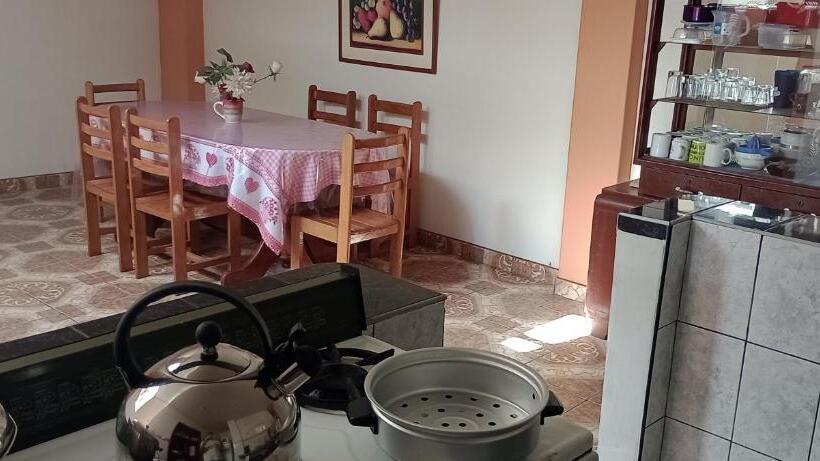 ペンション Travelershouse Casa Hospedaje