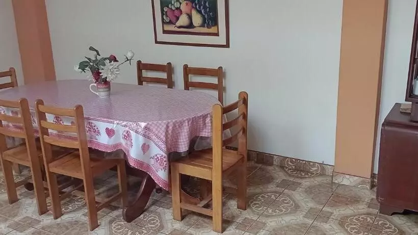 Majatalo Travelershouse Casa Hospedaje